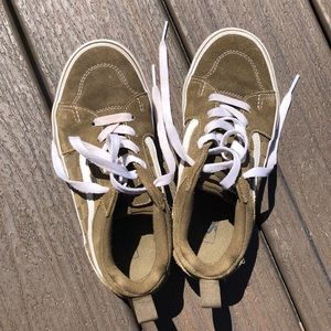 Youth Vans tennis shoes